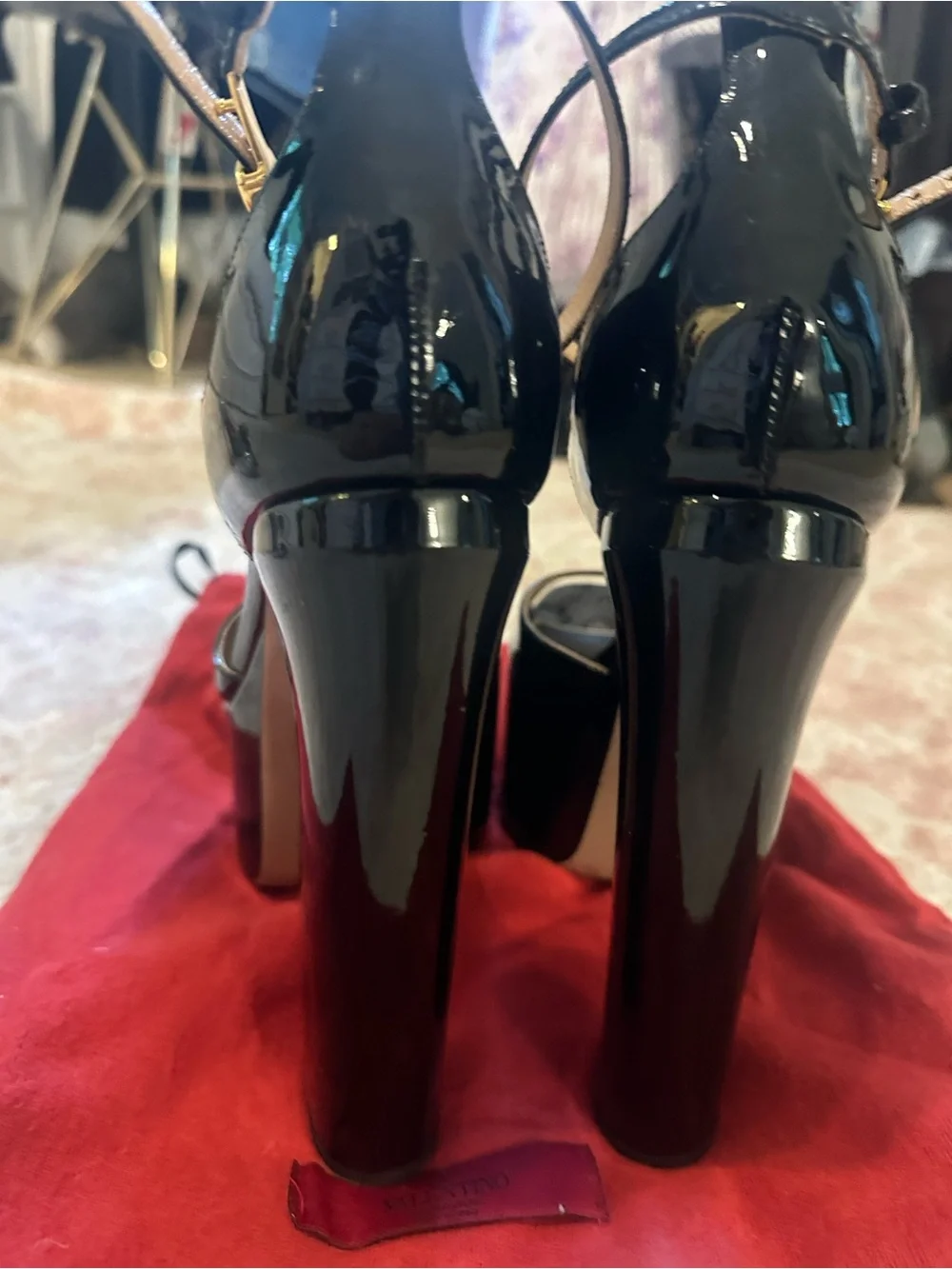 Valentino GO 155 Patent Platform